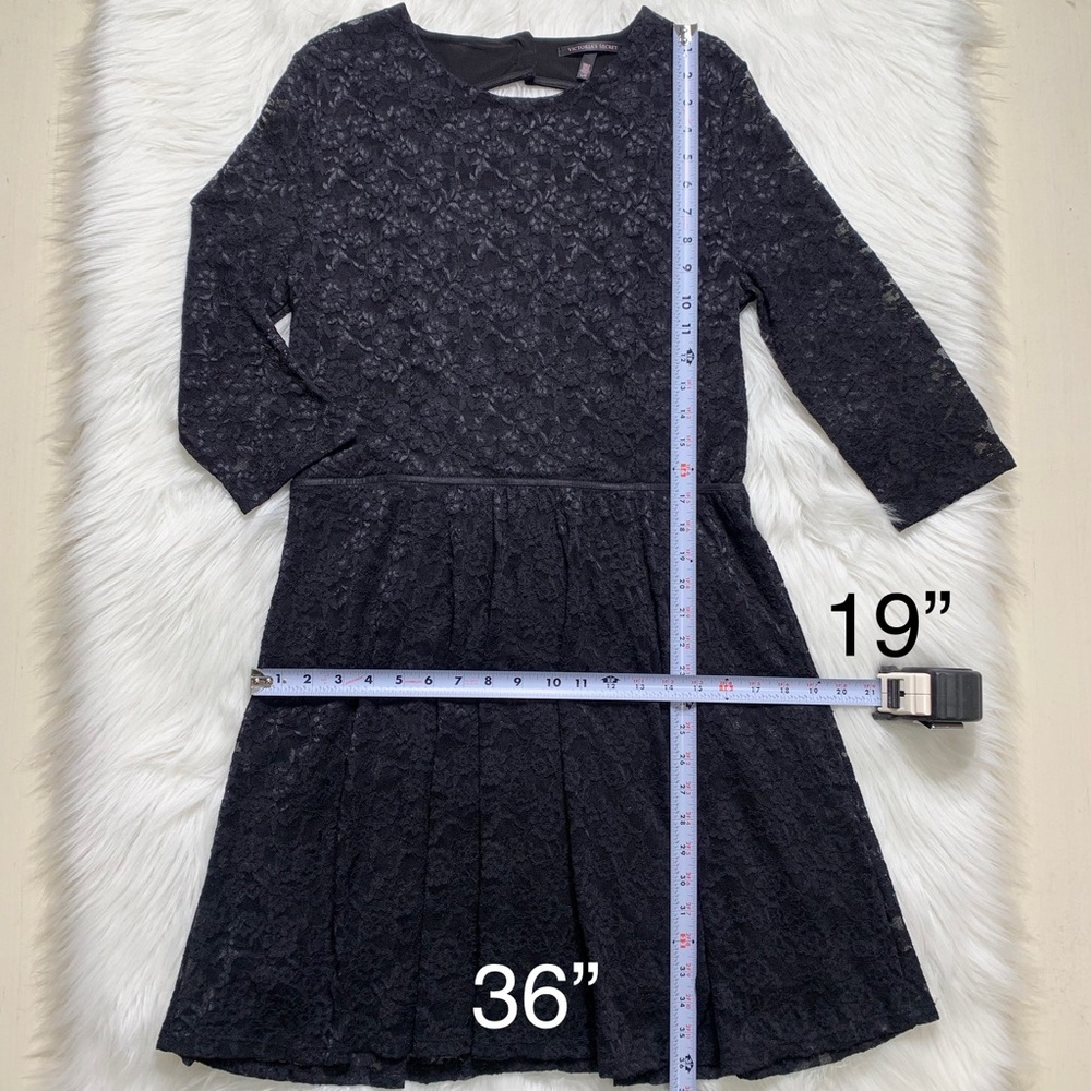 SOLD-NWT Victoria’s Secret Lace Backless Dress - Picture 8 of 8